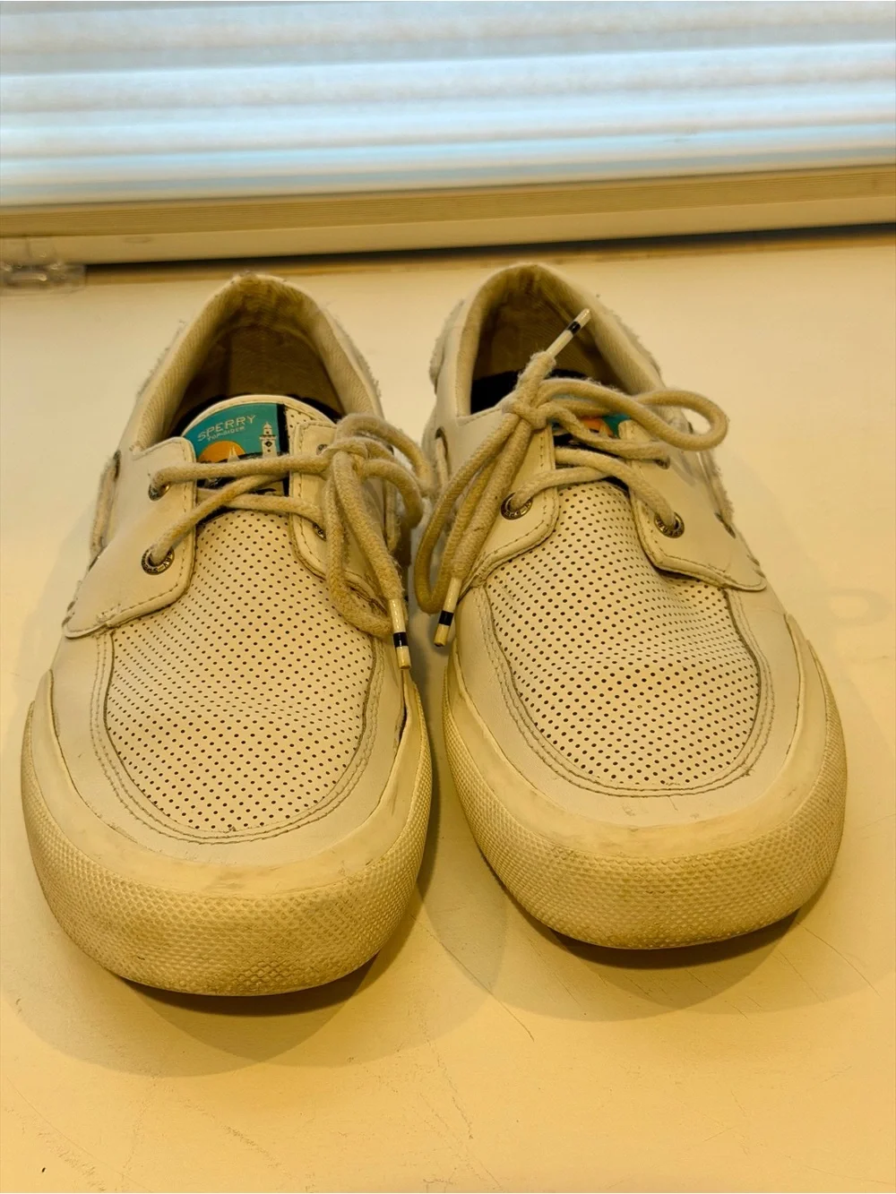 Sperry Men’s White Leather Boat Shoes Size 10.5